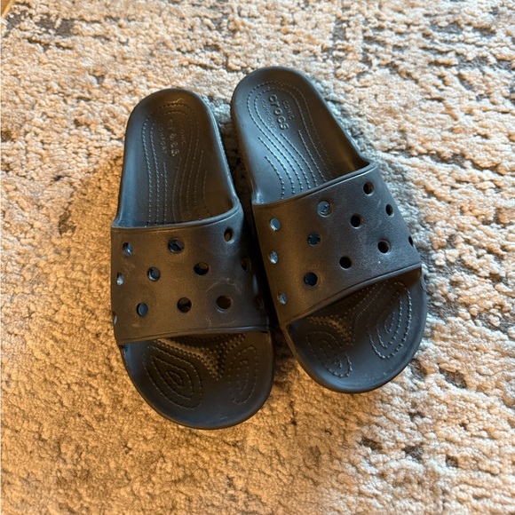 Crock Slides - Picture 1 of 3